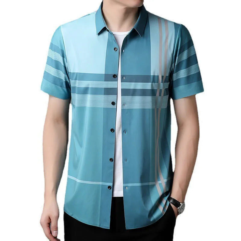 Men's slim fit plaid shirt in light blue – bamboo fibre fabric with button front and collar – casual long sleeve style