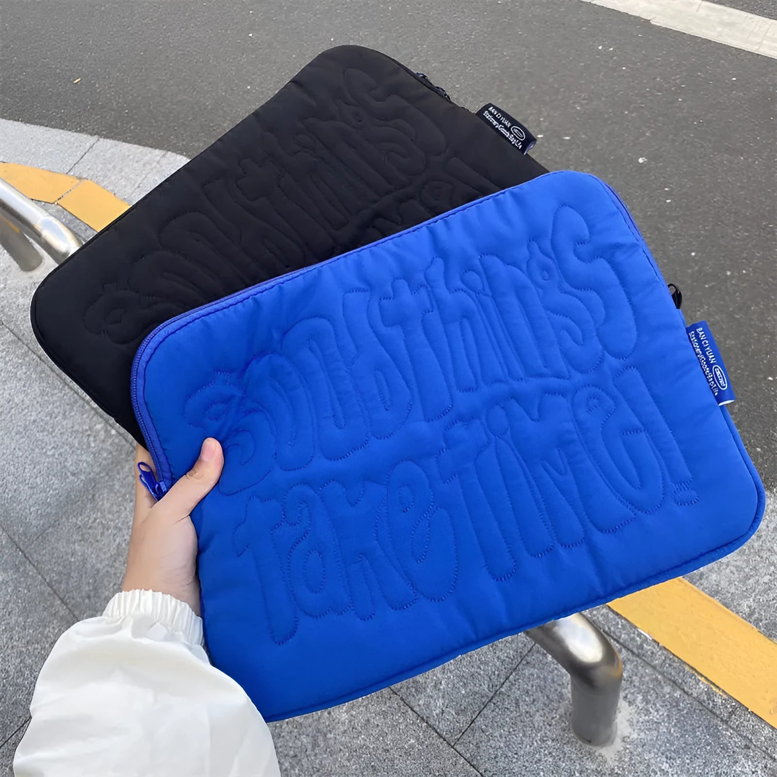 Embroidered silk laptop tablet liner bag in black, ultra-light shockproof design for 15-15.6 inch devices