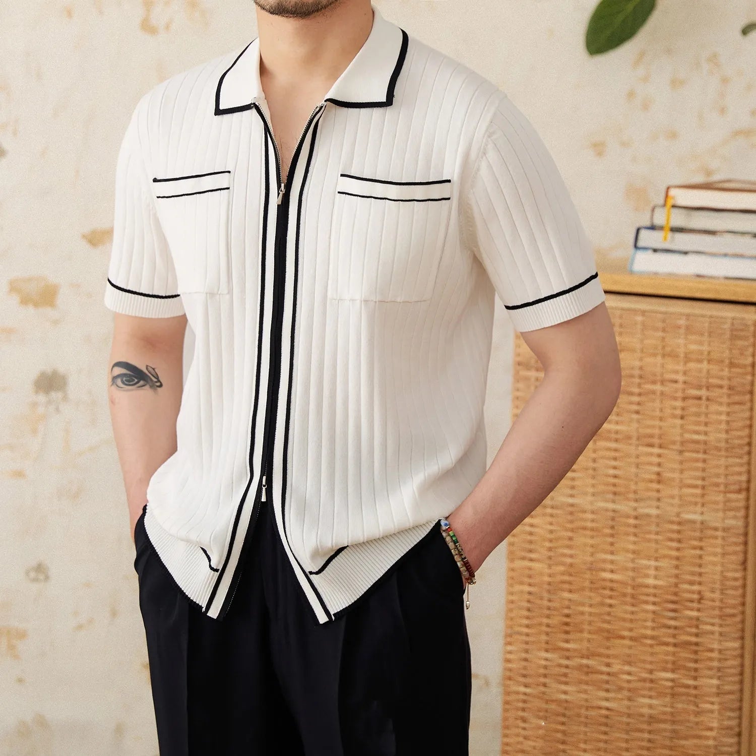Slim elastic lapel polo shirt in viscose blend fabric, black and white colour options