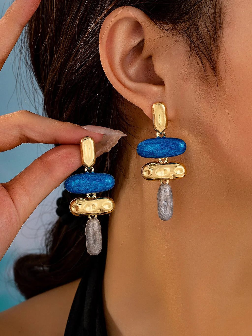 Geometric multicolour stud earrings made from zinc alloy with electroplated finish