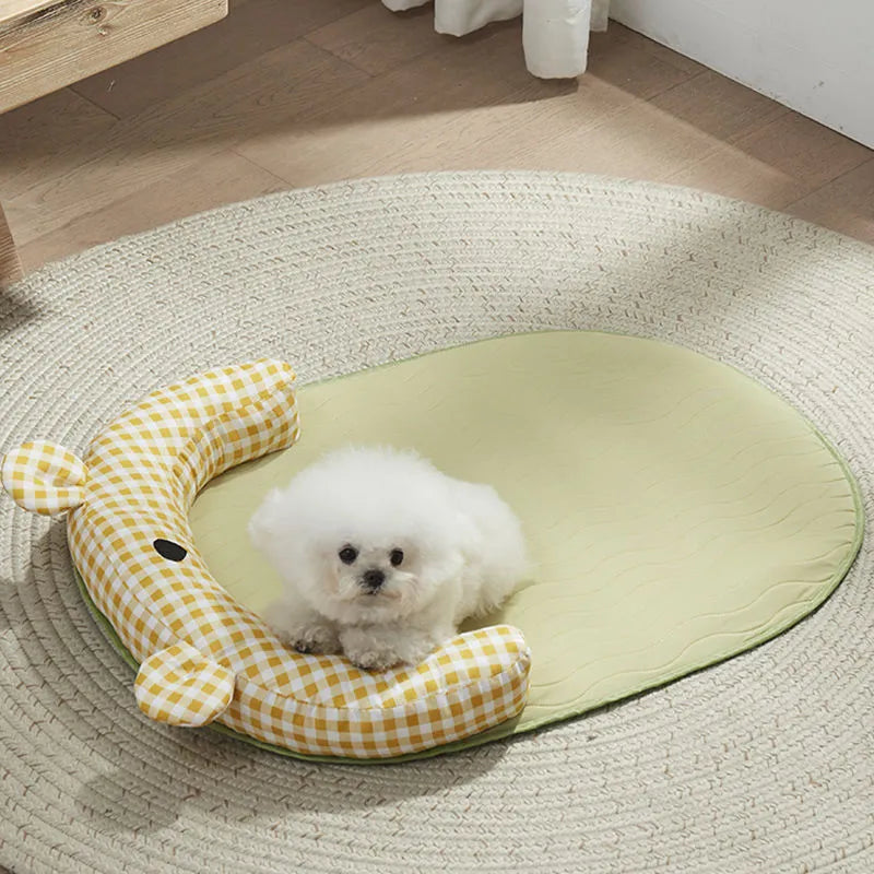 Four-season pet cooling mat for dogs and cats in green colour with size measurements displayed