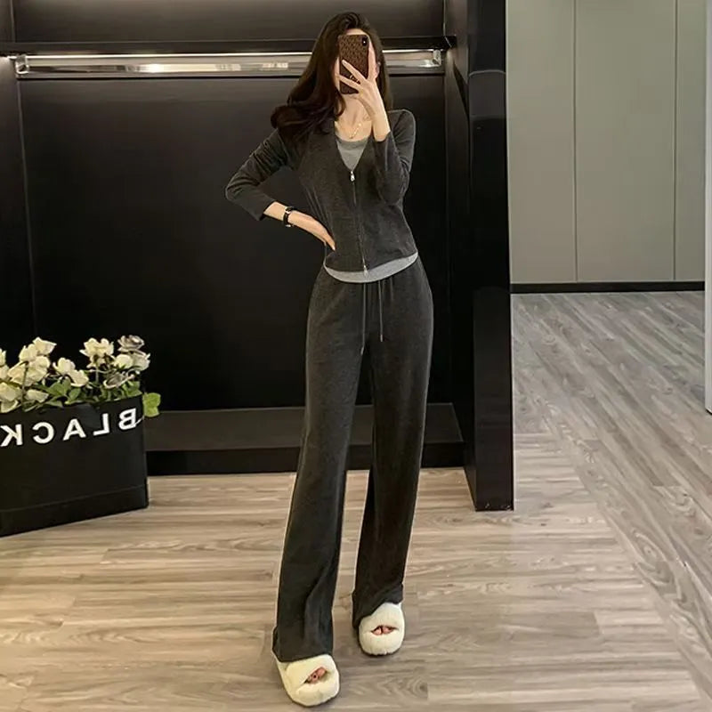 Women's autumn casual sportswear suit with long-sleeve top and trousers in dark gray, oatmeal, or light gray