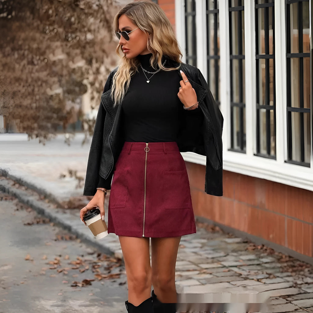 High waist women's short polyester skirt with stitching detail and zipper closure