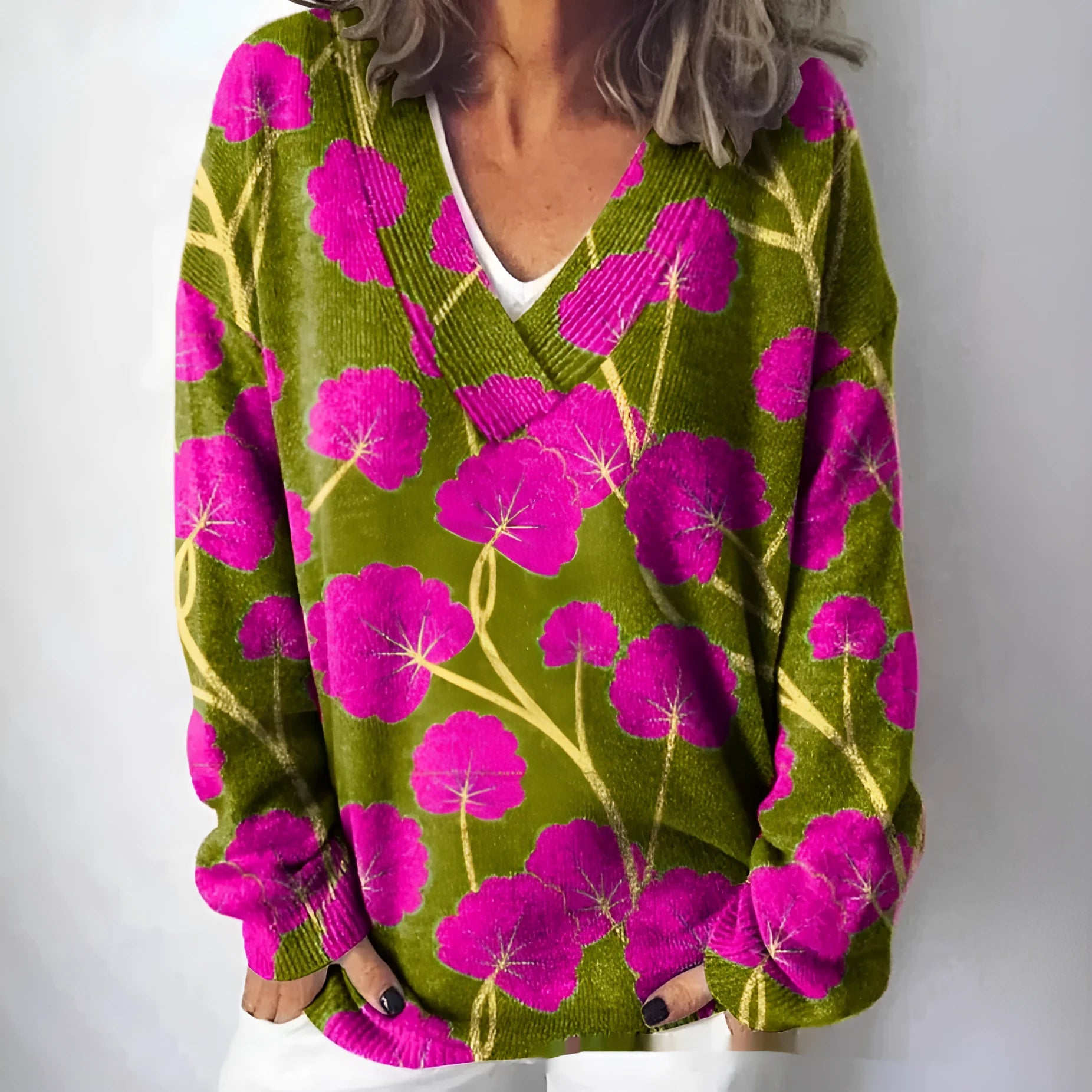 Women's floral printed sweatshirt with 3D pattern and V-neck design in art retro style