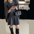 Grey art retro knitted vest skirt and long-sleeved cardigan two-piece set for women.