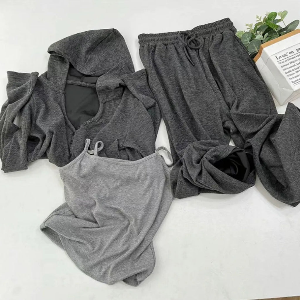 Grey three-piece women's casual sports suit with long sleeve princess top, shorts and vest, sizes L to 4XL