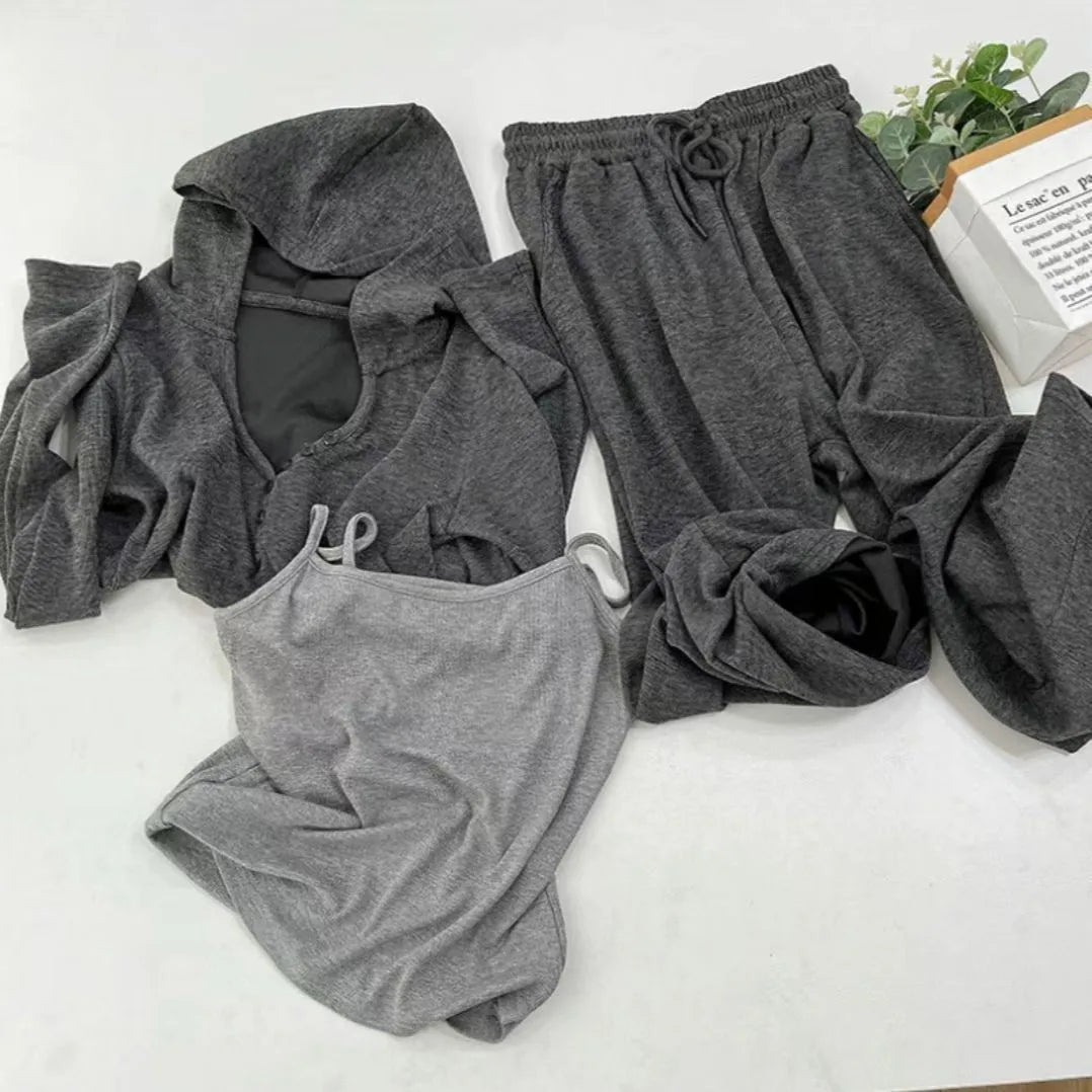 Grey three-piece women's casual sports suit with long sleeve princess top, shorts and vest, sizes L to 4XL