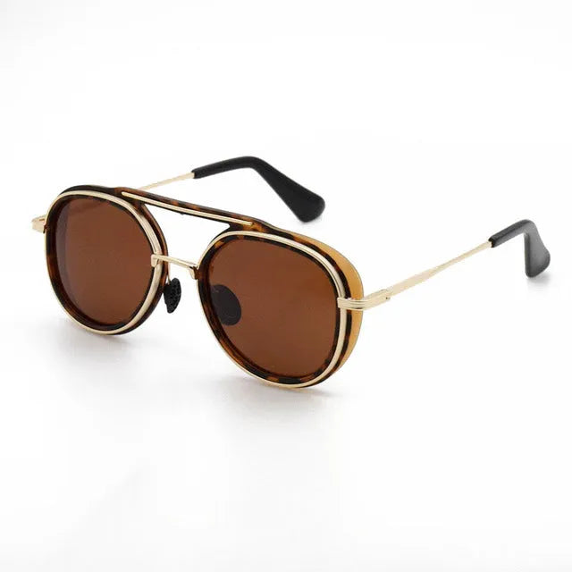 Two-tone polarised sunglasses with metal and plastic frame, black colour option