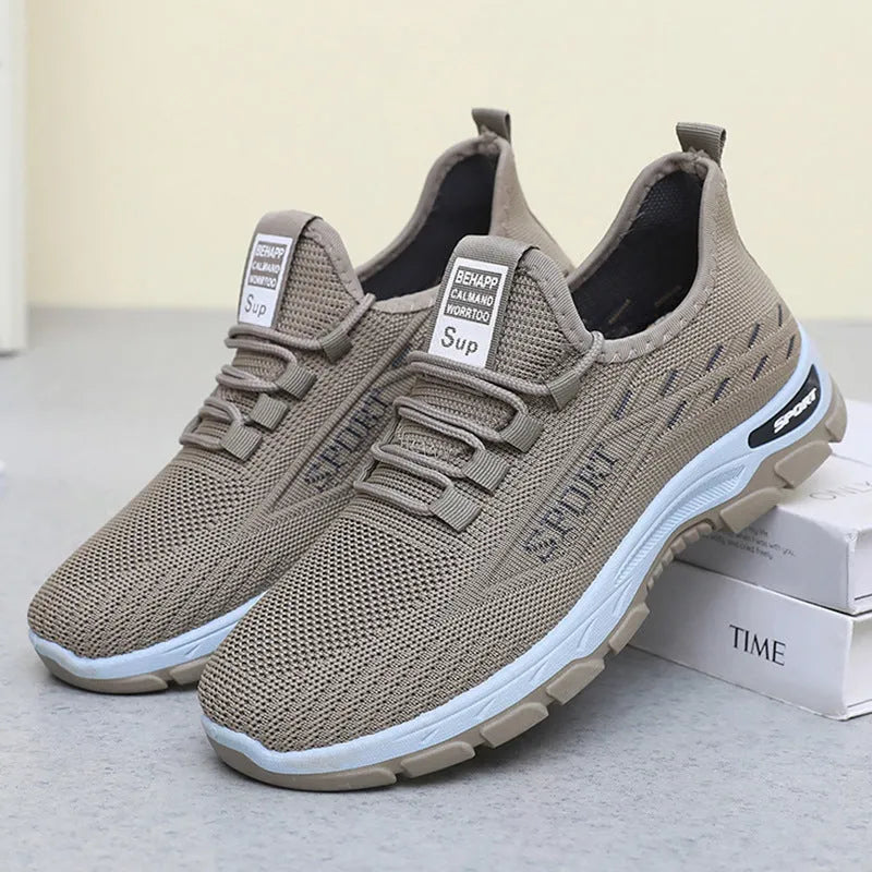 Casual low-top sneakers with soft PVC soles in black, grey, brown, red or light purple