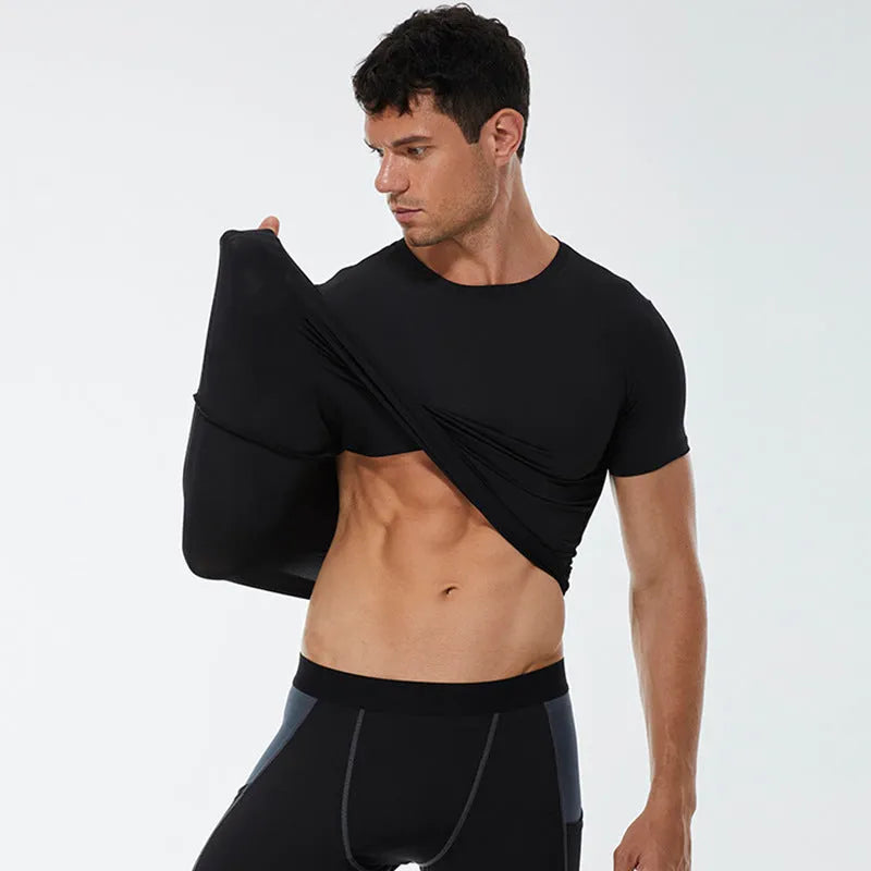 Men's solid colour short-sleeved fitness training t-shirt on a white background.
