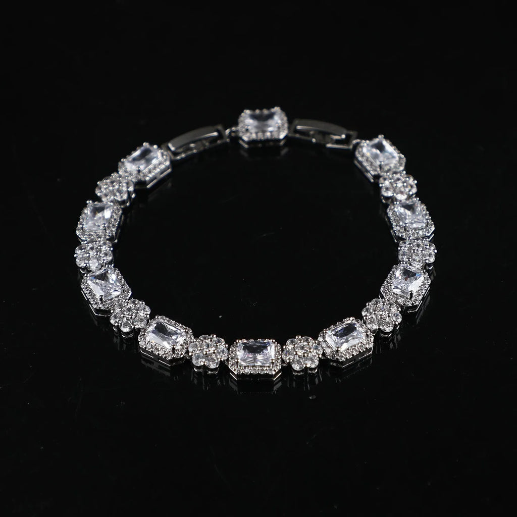Copper real white gold full zircon claw chain bracelet for women, silver colour, floral geometric design
