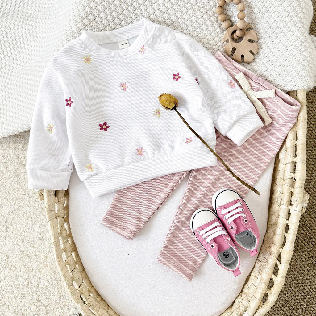 White baby girl floral embroidered pullover sweatshirt suit with matching pants, polyester fibre fabric
