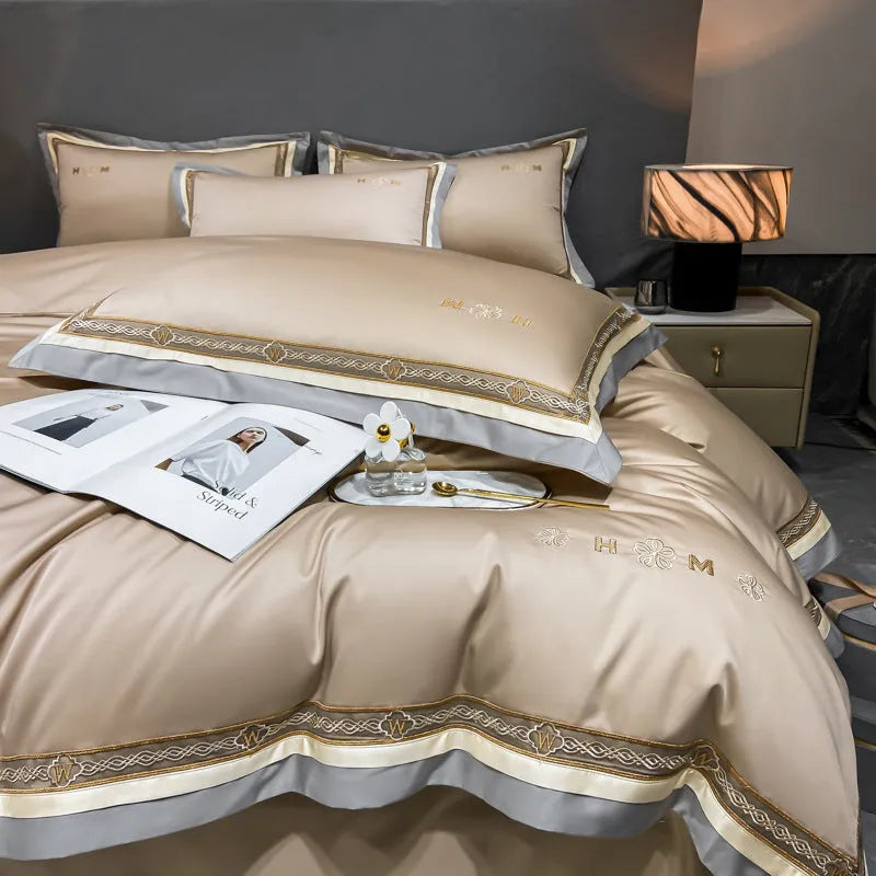 All-cotton four-piece bedding set with quilt cover, bed sheet and pillowcase in four colours