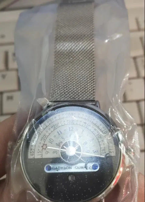 Men's gold and silver 40mm sports quartz watch with leather or steel strap