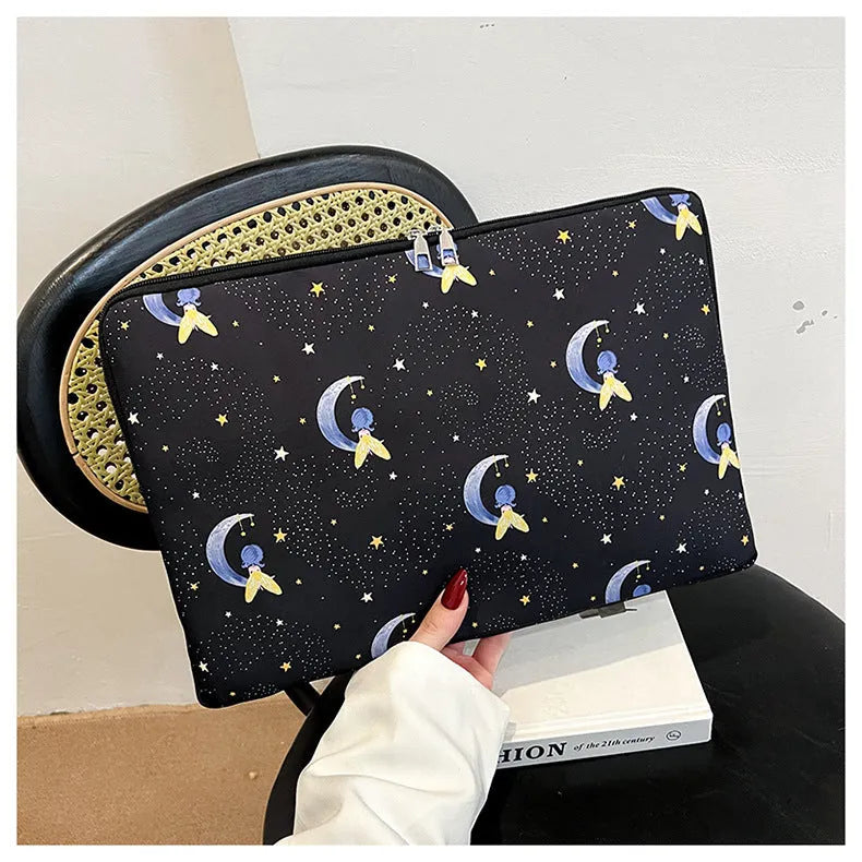 Moon XINGX small square cloth handbag with polyester lining and mobile phone bag, available in four colours and sizes L M S.
