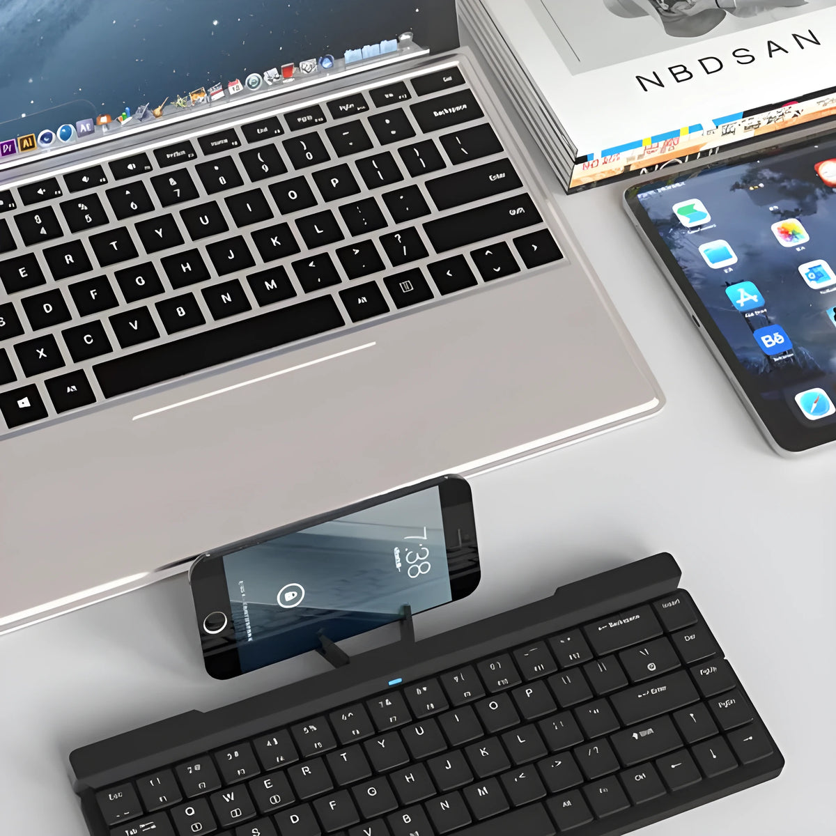 RK925 Bluetooth mechanical keyboard with low axis, black casing, for computer tablet and phone use