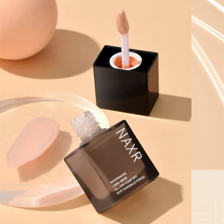 Liquid foundation bottle for oil control and brightening, available in natural color and ivory white shades.
