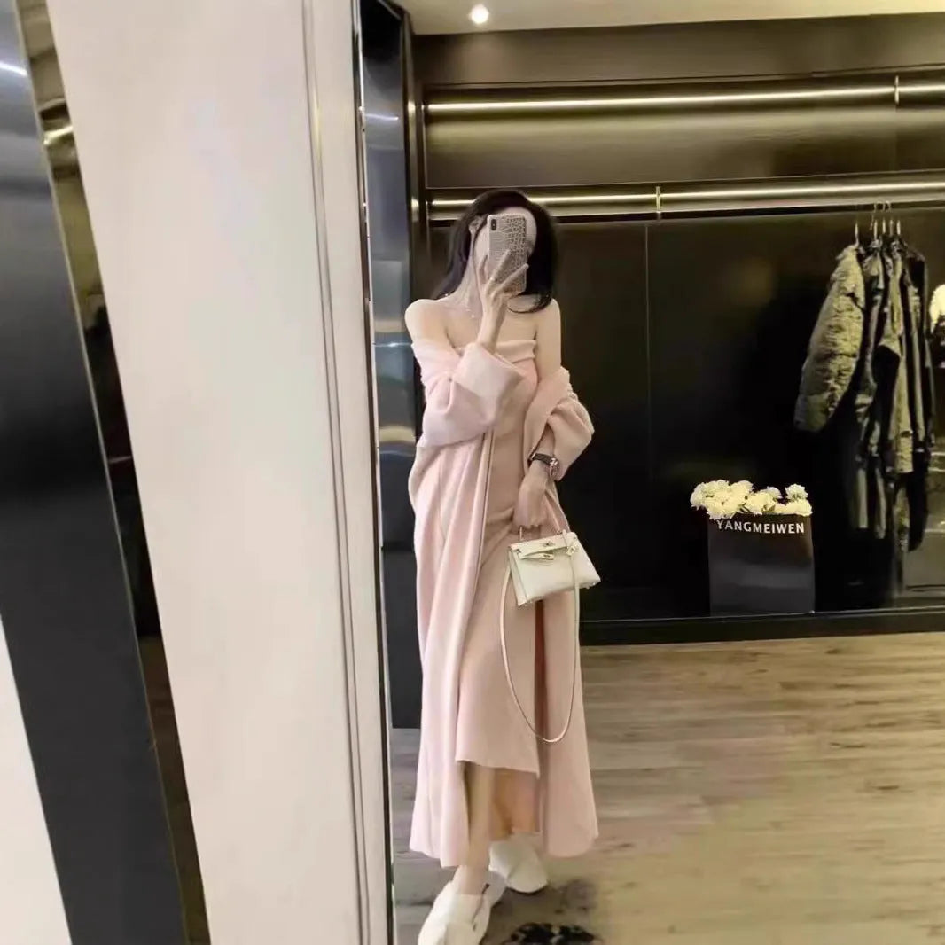 Women's grey knitted dress and coat suit set with flocked texture