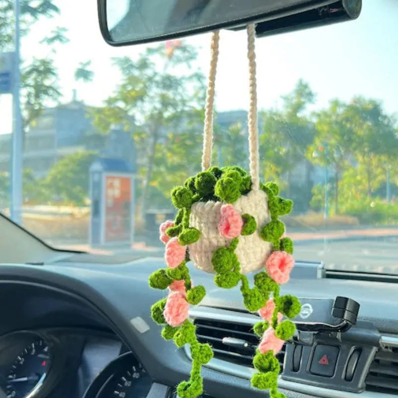 Knitted wool car plant decoration with green and white pattern, 8cm basin and hanging cord