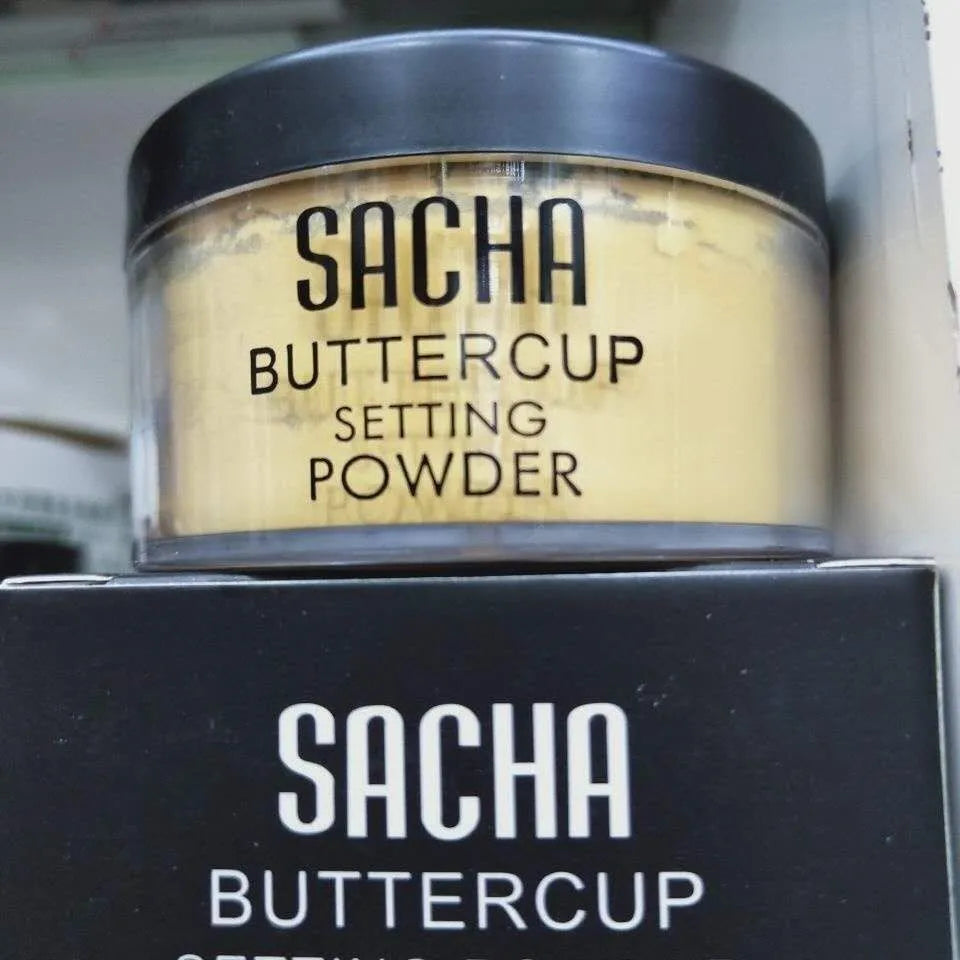 Translucent loose setting powder in a 35ml plastic container with sifter lid