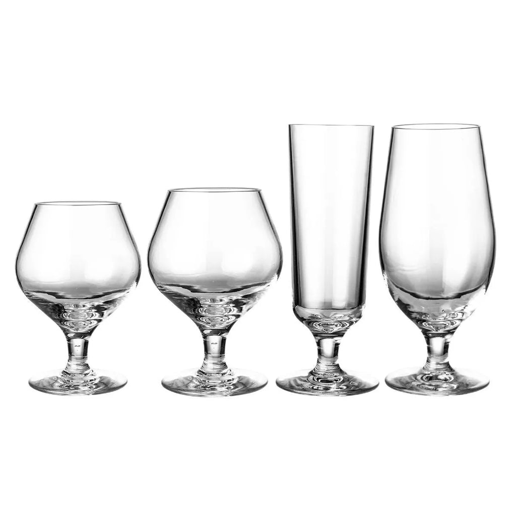 Modern minimalist plastic wine glass in clear food grade material showing 550ml and 300ml capacity options