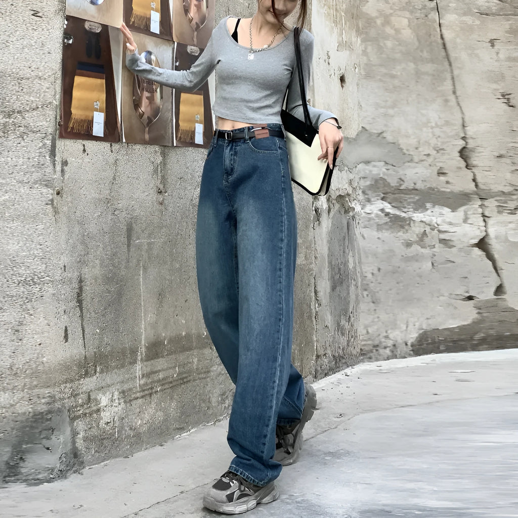 Women's high-waist straight leg jeans in retro blue cotton denim