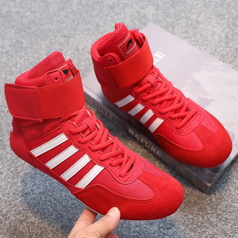 Suede cowhide wrestling shoes for men and women vertical style available in 12 sizes and five colours