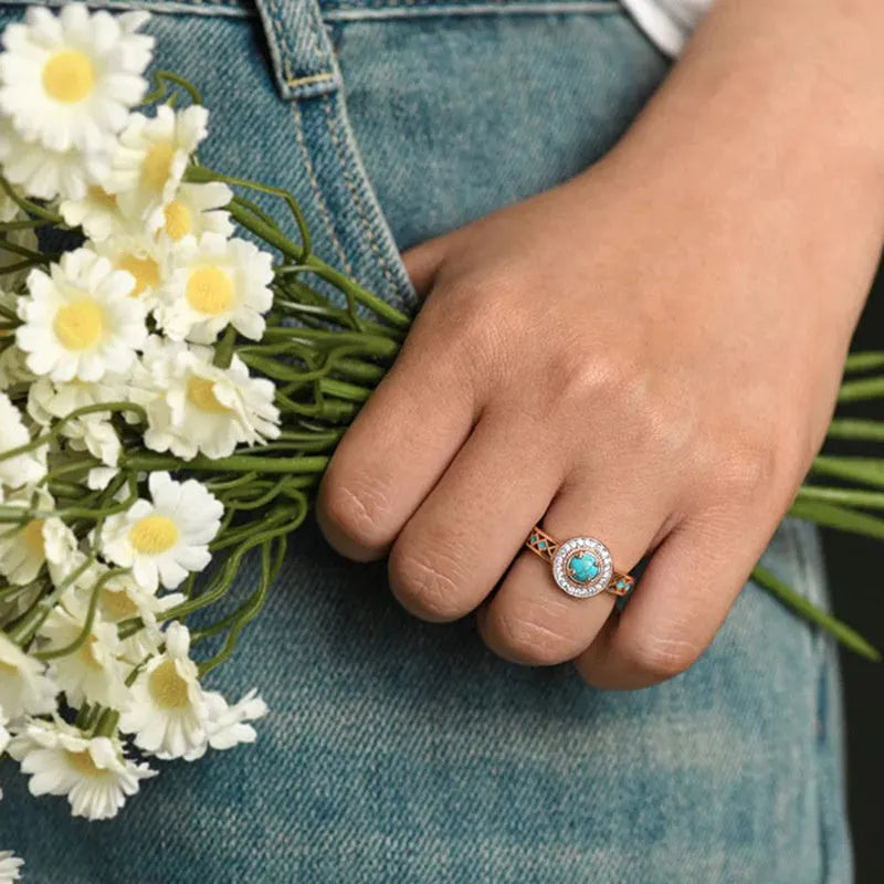 Women's turquoise geometric copper ring with inlaid zircon stones in rose gold finish