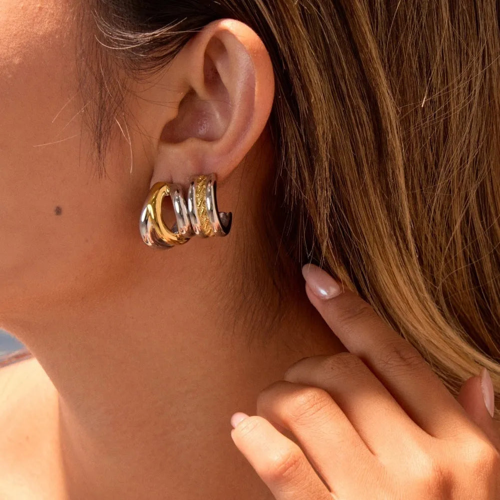 Stainless steel geometric earrings for women with 18K gold and silver colour matching round ring line design