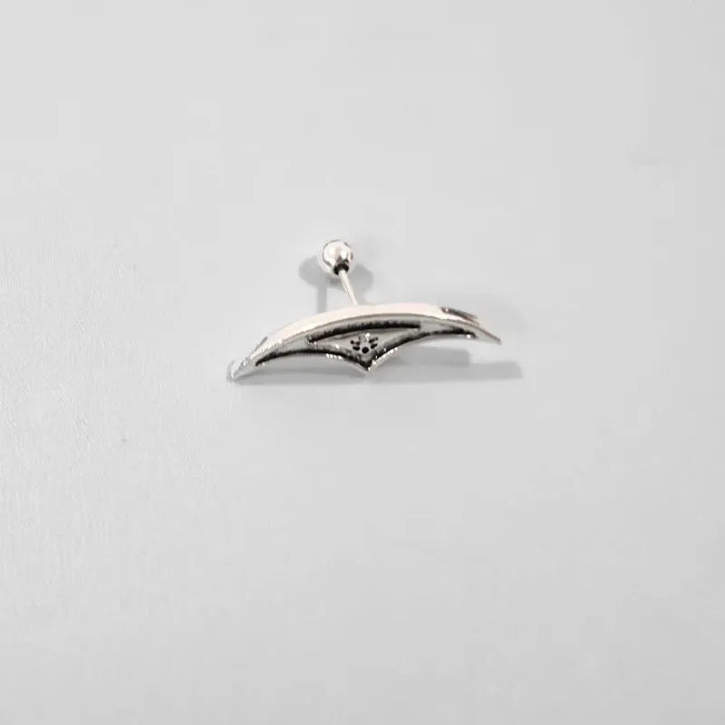 Spider web geometric mesh design stud earrings in gold and silver electroplated finishes.