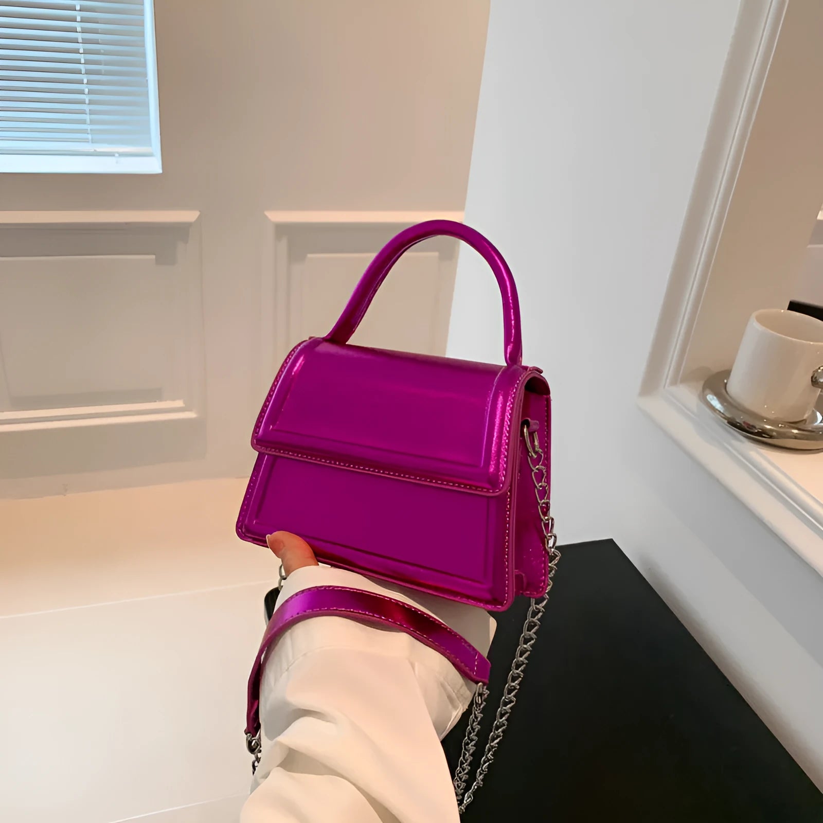 PU leather retro crossbody shoulder bag in horizontal square shape with sewing line details