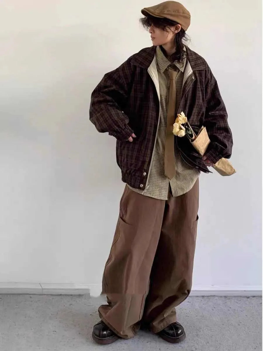 Men's retro reversible jacket in khaki with coffee colour plaid, stand collar, zipper placket, loose fit