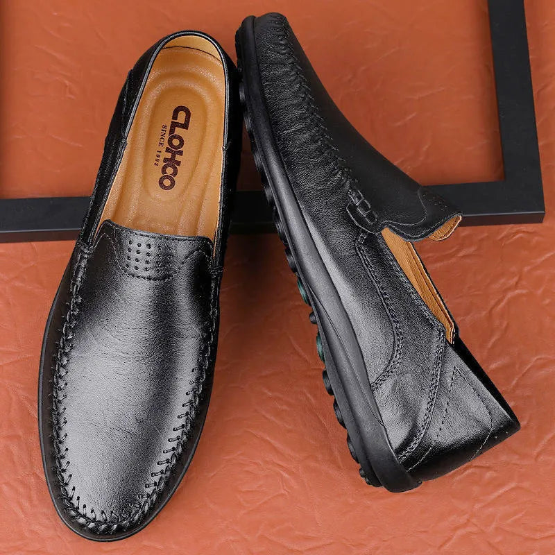 Men's round toe casual leather shoes in cowhide with a flat rubber sole, shown in multiple colour options.