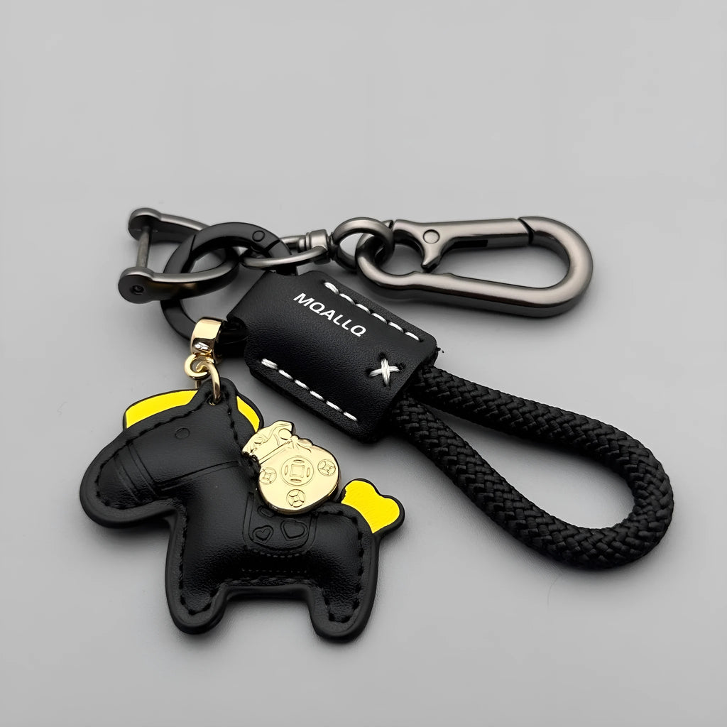 Handmade cowhide car key ring pendant with zinc alloy pony buckle charm and plant flanelle rope loop