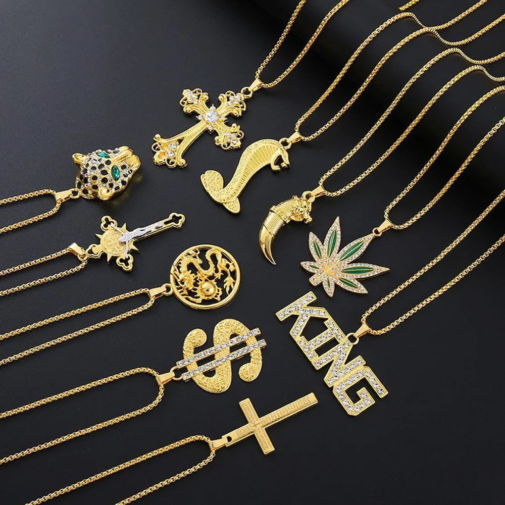 Geometric alloy women's necklace with cubic zirconia stones in 0349 gold colour