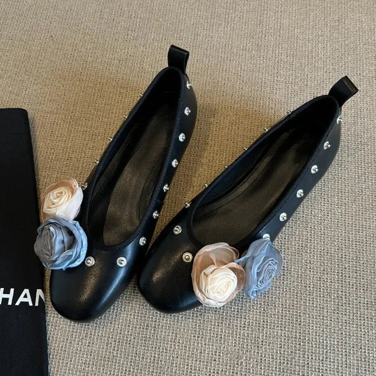 DIY flower rivet Mary Jane shoes in silver, black, or green with sheepskin upper, buckle strap, and flat rubber sole.
