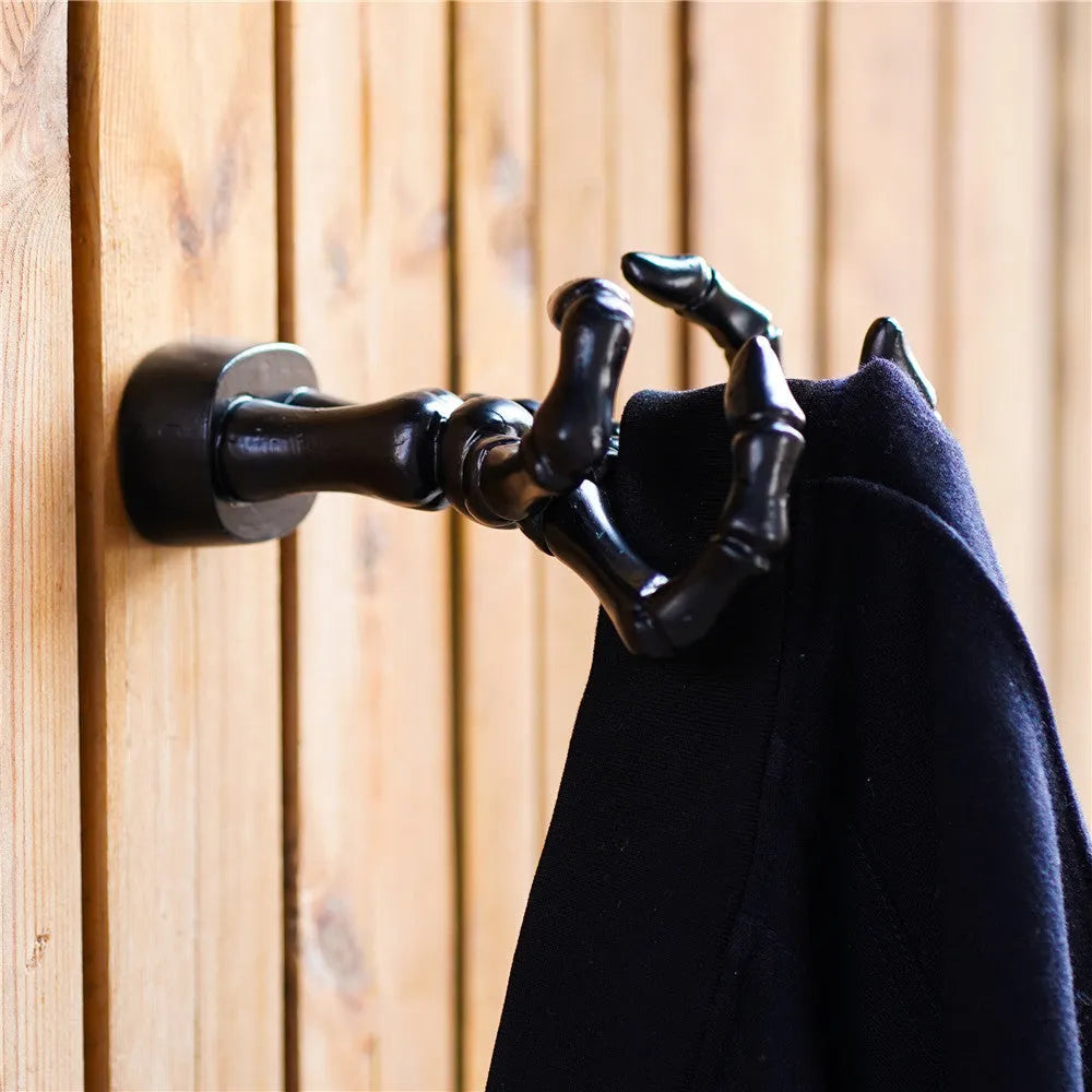 Black resin skeleton hand wall hook, single storage hook for coats, bags, keys and pendants, 20.2 cm long
