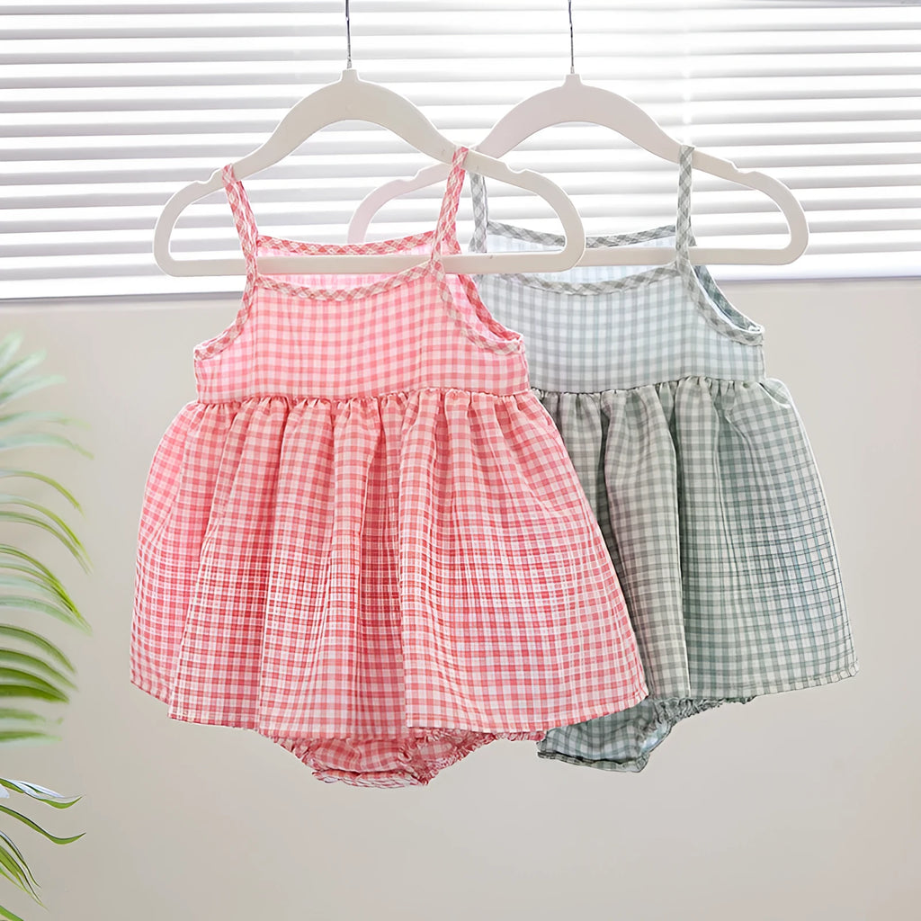 Baby sling romper dress in plaid pattern, princess style, polyester, available in pink or light green, sizes 68-86
