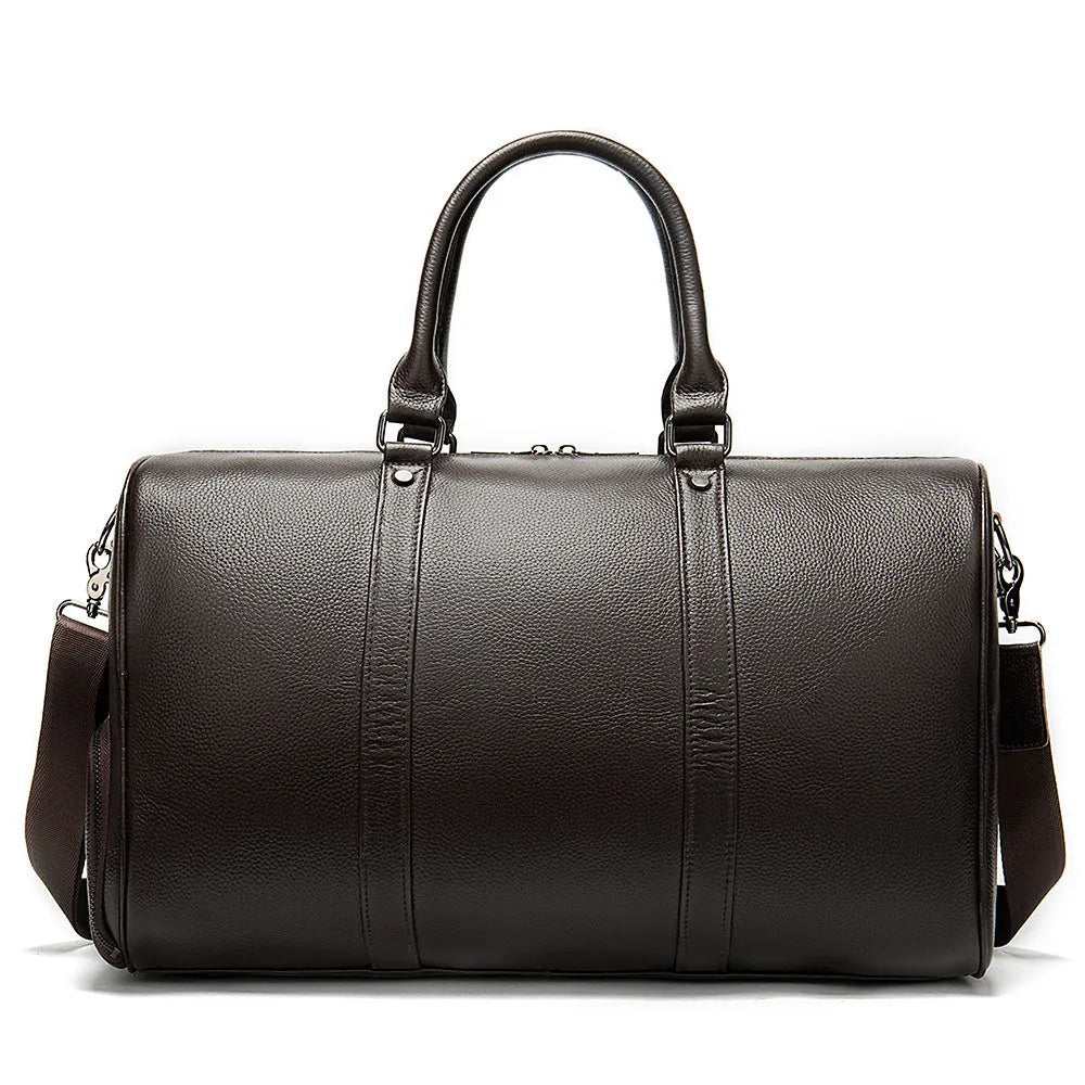Men's large leather excursion bag with shoulder strap in black or coffee colour