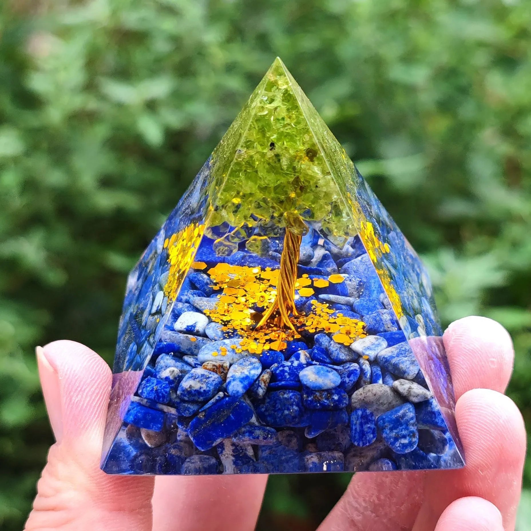 Crystal Ball Gravel Pyramid Artwork Resin Craft 5cm Size 22 Colours