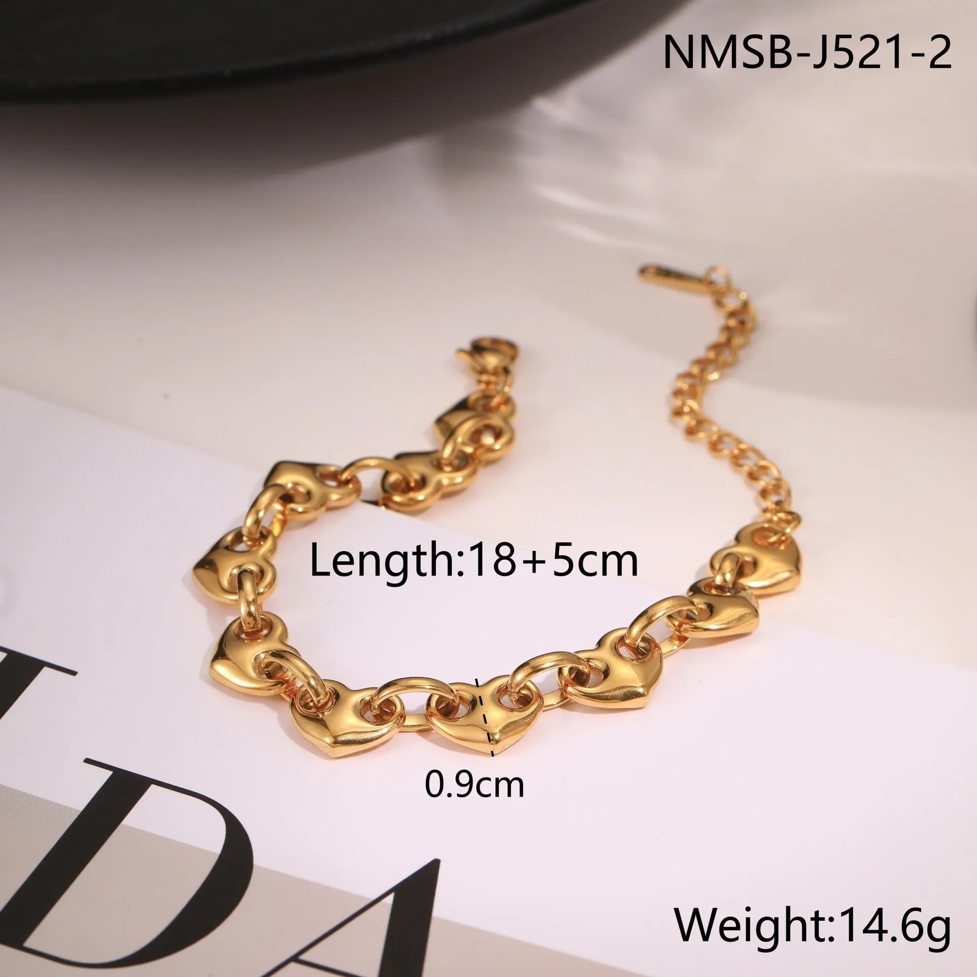 Women's hollowed-out heart bracelet in stainless steel with 18K gold-plating