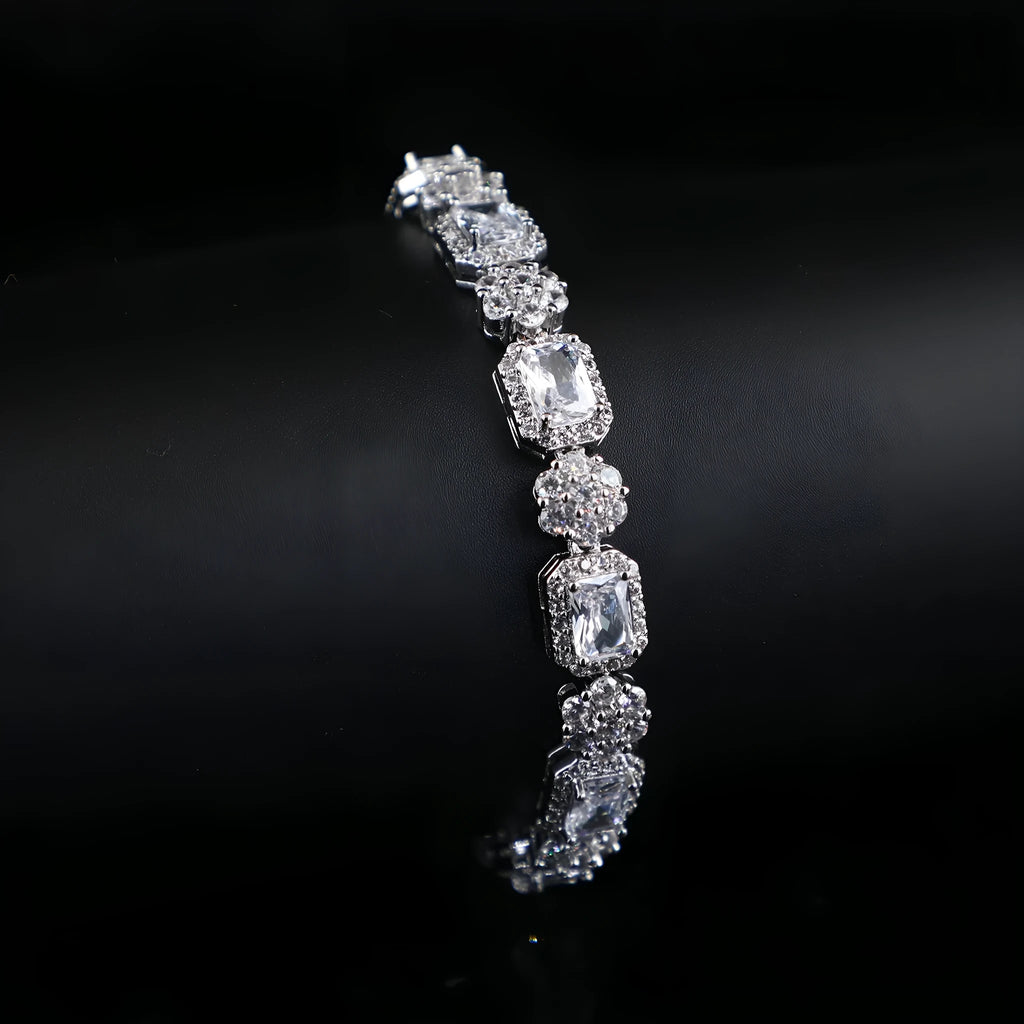 Copper real white gold full zircon claw chain bracelet for women, silver colour, floral geometric design