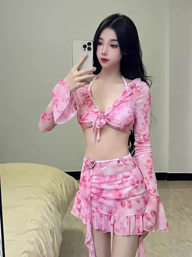 Women's floral polyester bikini swimsuit in cherry blossom powder colour
