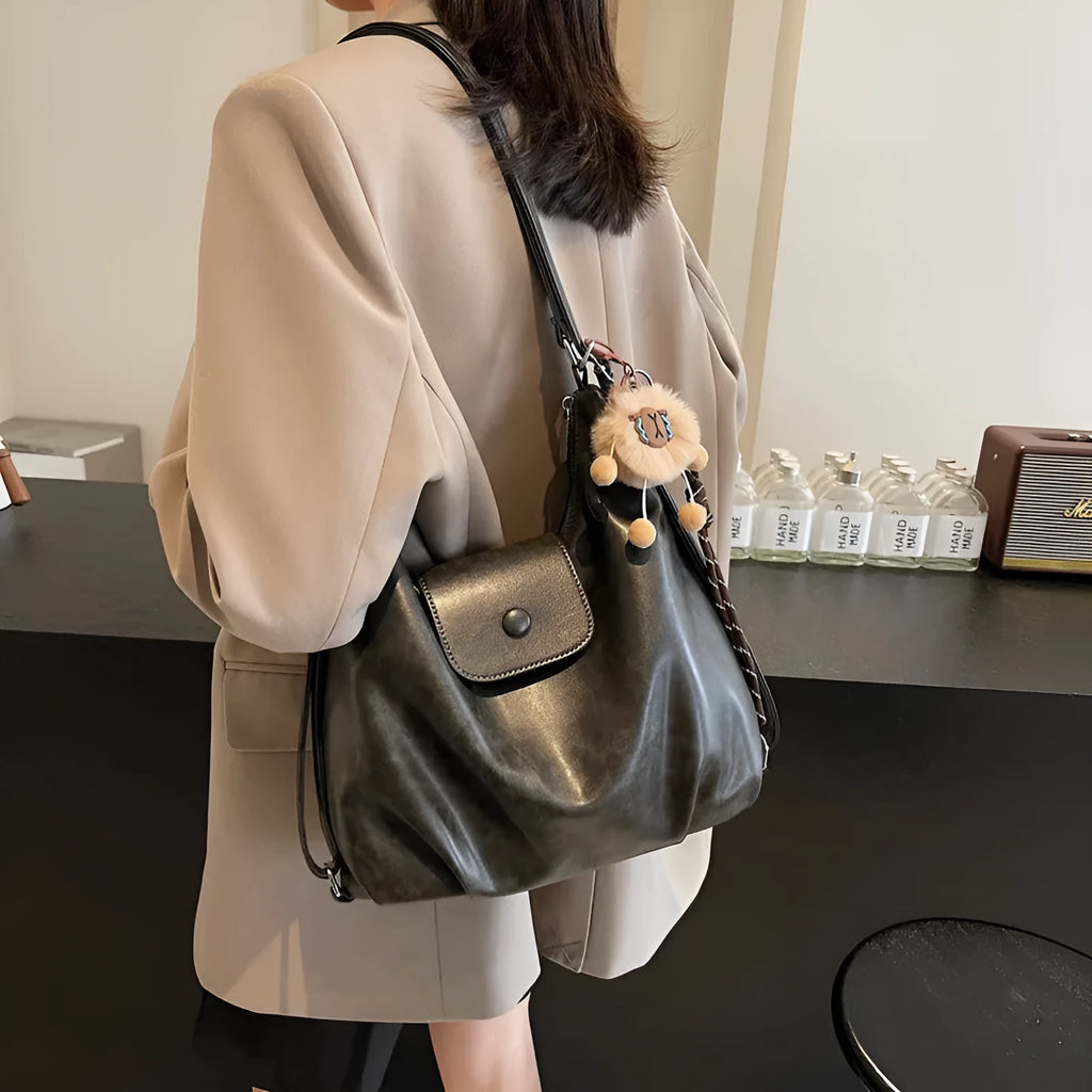 Women's textured PU leather single shoulder bag in horizontal square shape with large capacity