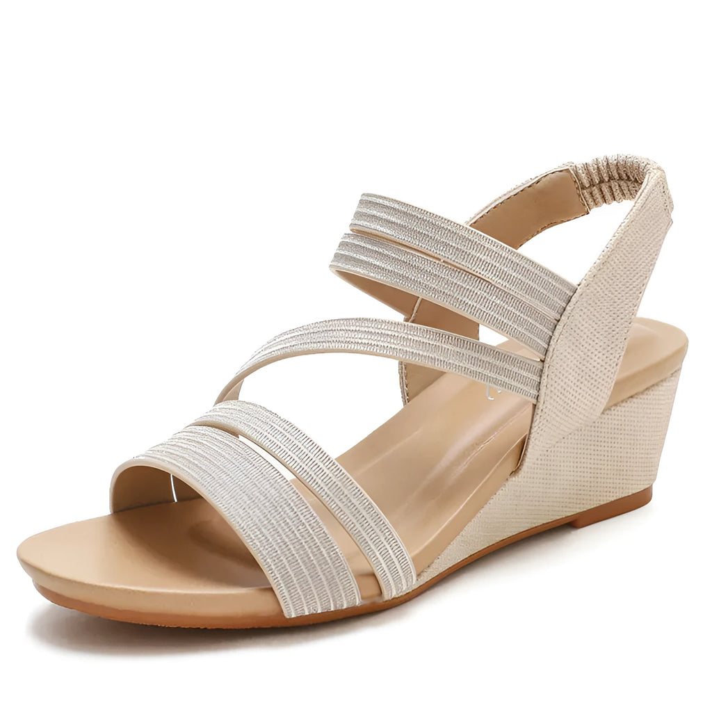 Women's grey artificial PU platform sandals with a 3-5cm middle heel on a white background.