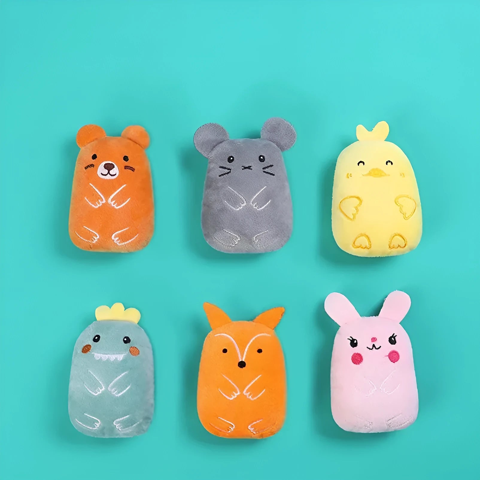 Plush catnip toys for chewing with vocal function in multiple colours