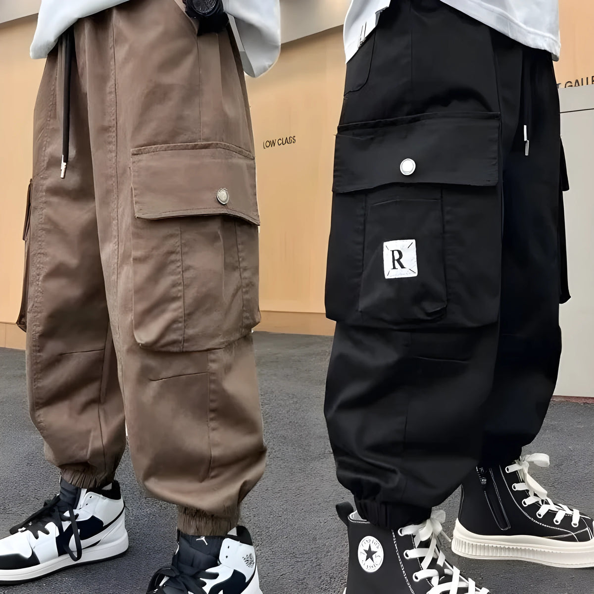 Men's loose straight-leg ankle-banded polyester trousers in black with letter print