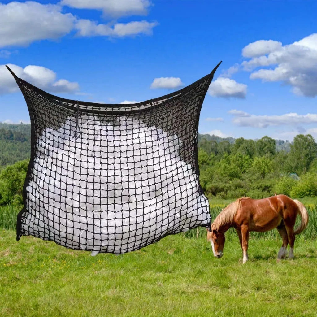 Woven grid horse hanging feeding bag in black or white with PE rope construction for cattle and sheep