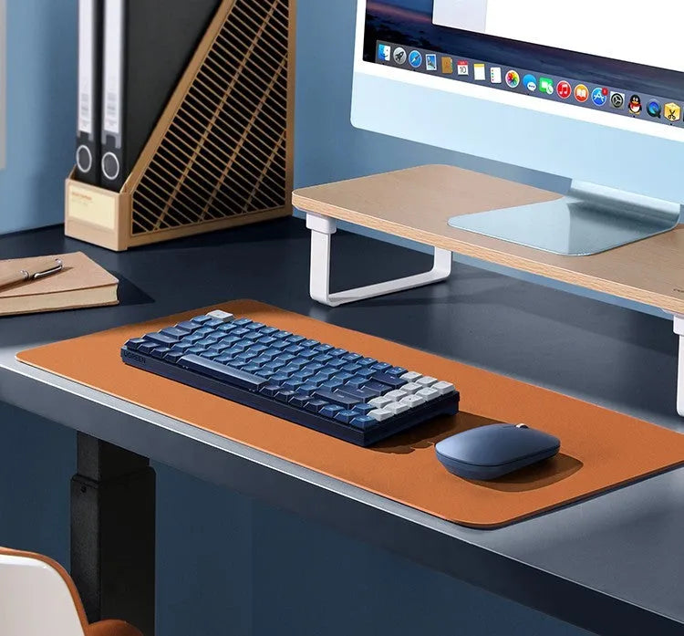 Ku102 wireless mechanical keyboard in deep sea blue with tea axis switches and monochrome backlight, USB Bluetooth Type-C
