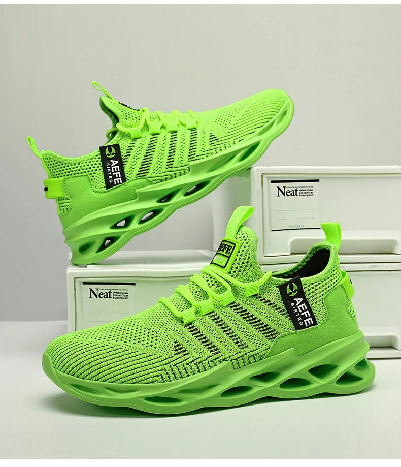 Men's mesh casual running shoes in Korean style with cross straps, available in black green yellow colours